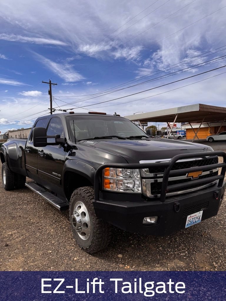 Used 2013 Chevrolet Silverado 3500 LTZ w/ LTZ Plus Package AWD/4WD image 9
