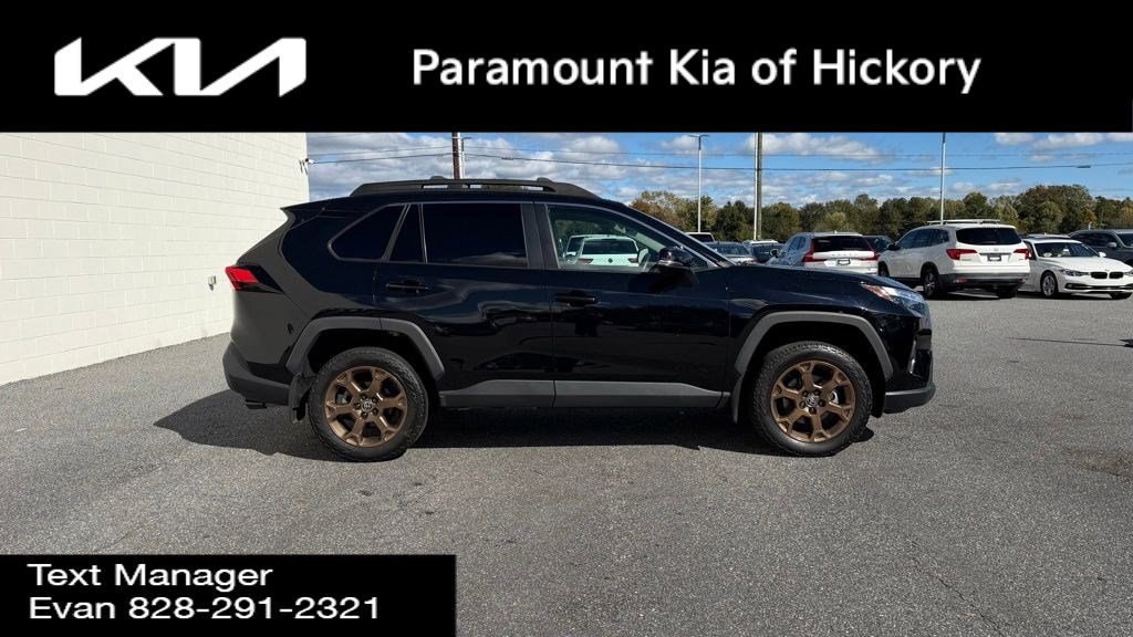 Used 2023 Toyota RAV4 AWD Hybrid image 22