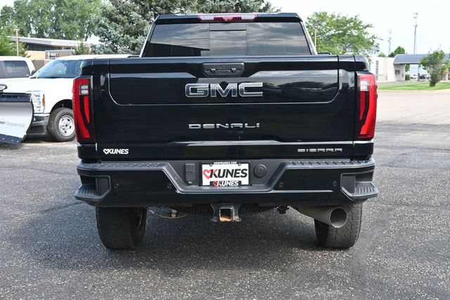 Used 2024 GMC Sierra 2500 Denali Ultimate AWD/4WD image 6