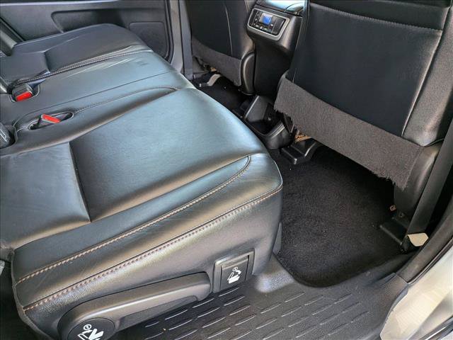 Certified 2016 Toyota Highlander XLE AWD/4WD image 18