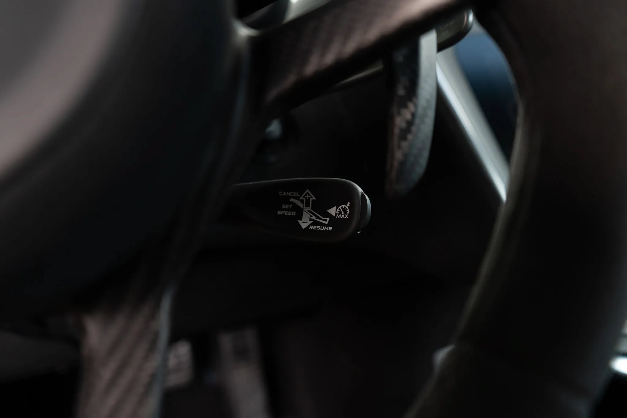 Used 2020 McLaren 620R RWD image 56