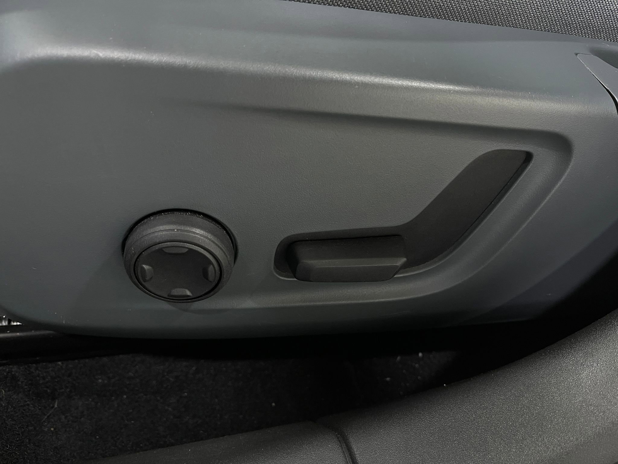 Used 2022 Polestar Polestar 2 w/ Pilot Package image 17