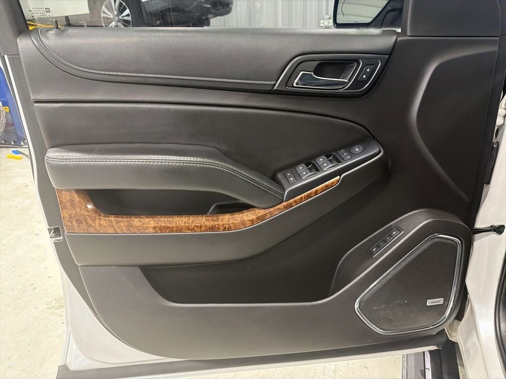 Used 2017 Chevrolet Suburban Premier AWD/4WD image 20