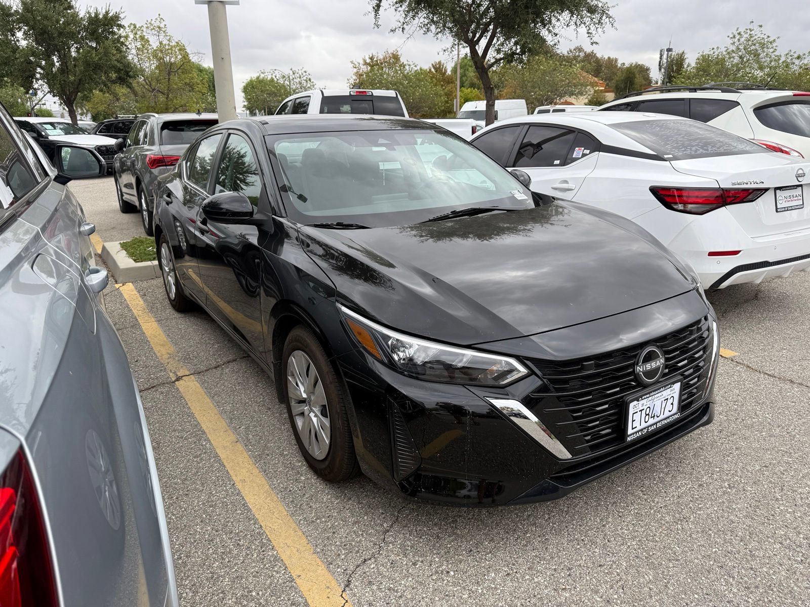 Used 2025 Nissan Sentra S FWD image 3