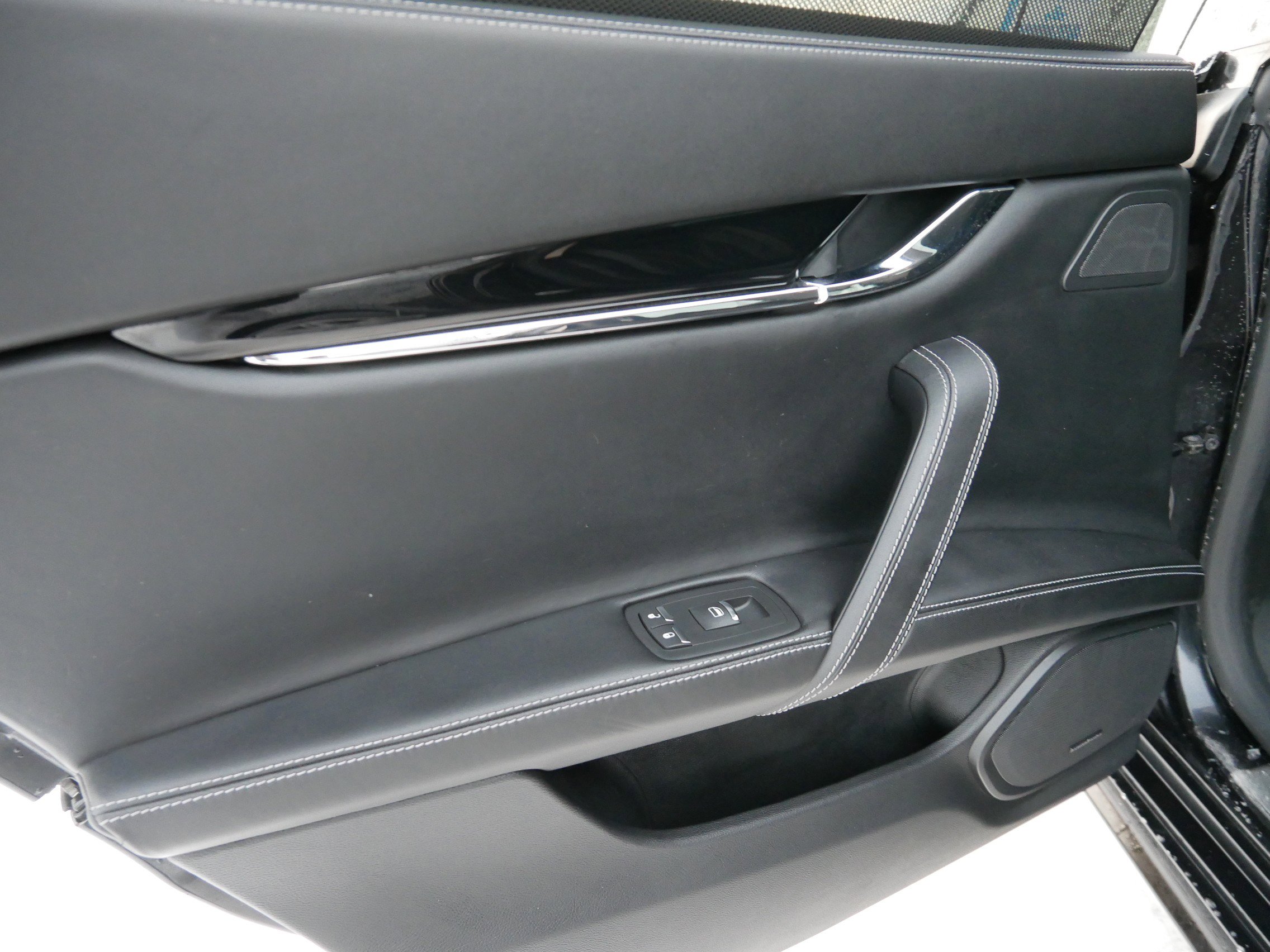 Used 2017 Maserati Quattroporte S Q4 image 14