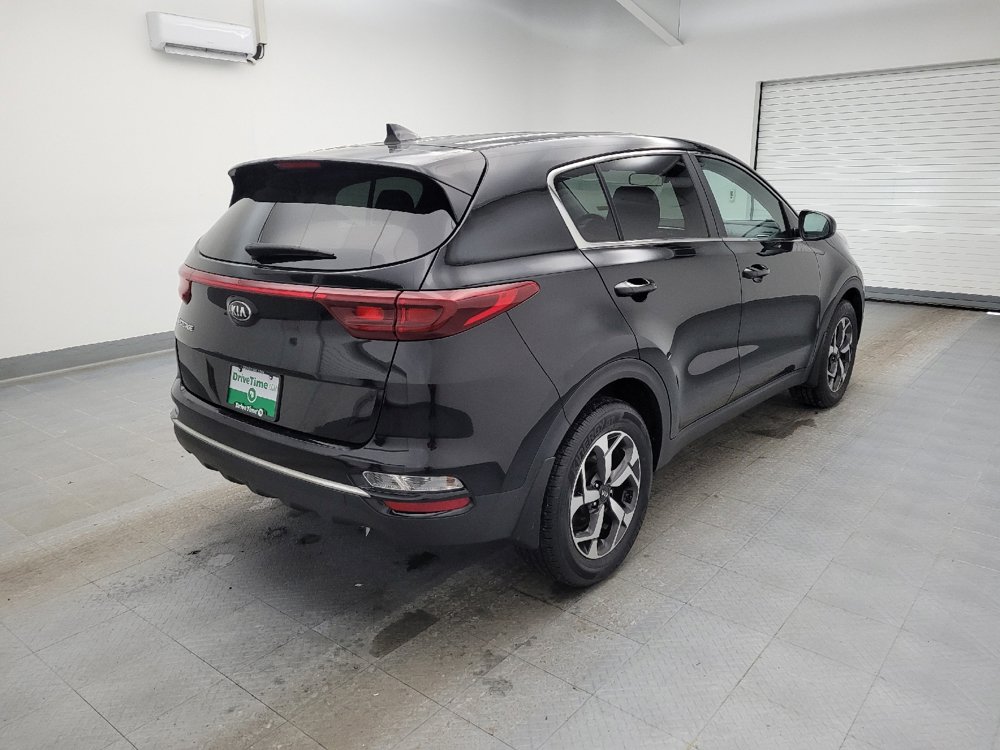 Used 2020 Kia Sportage LX image 9