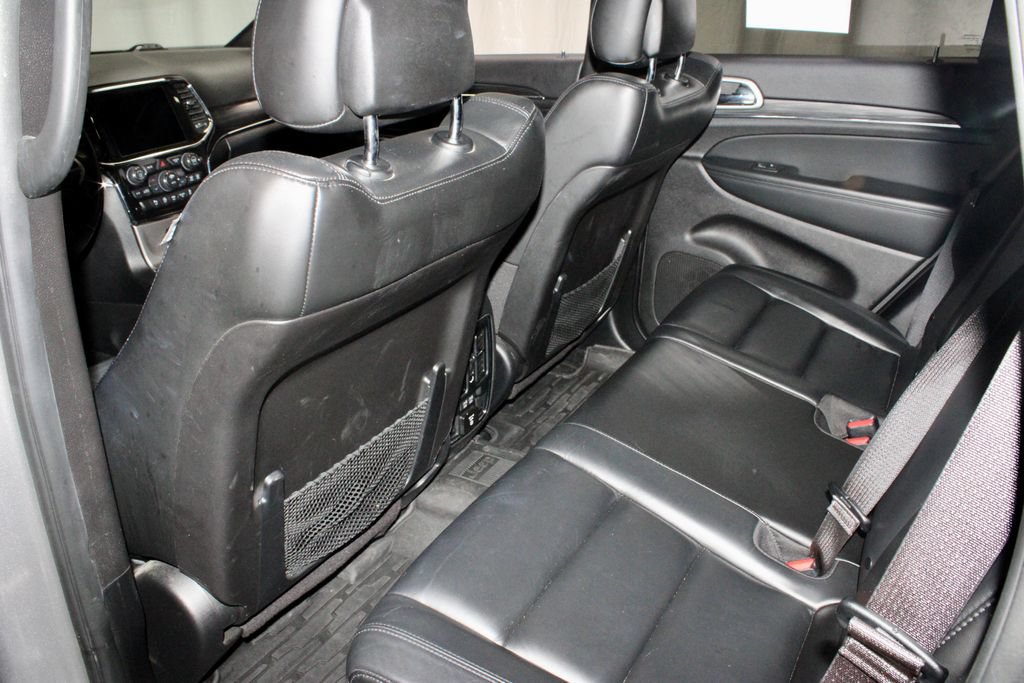 Used 2021 Jeep Grand Cherokee Limited AWD/4WD image 21