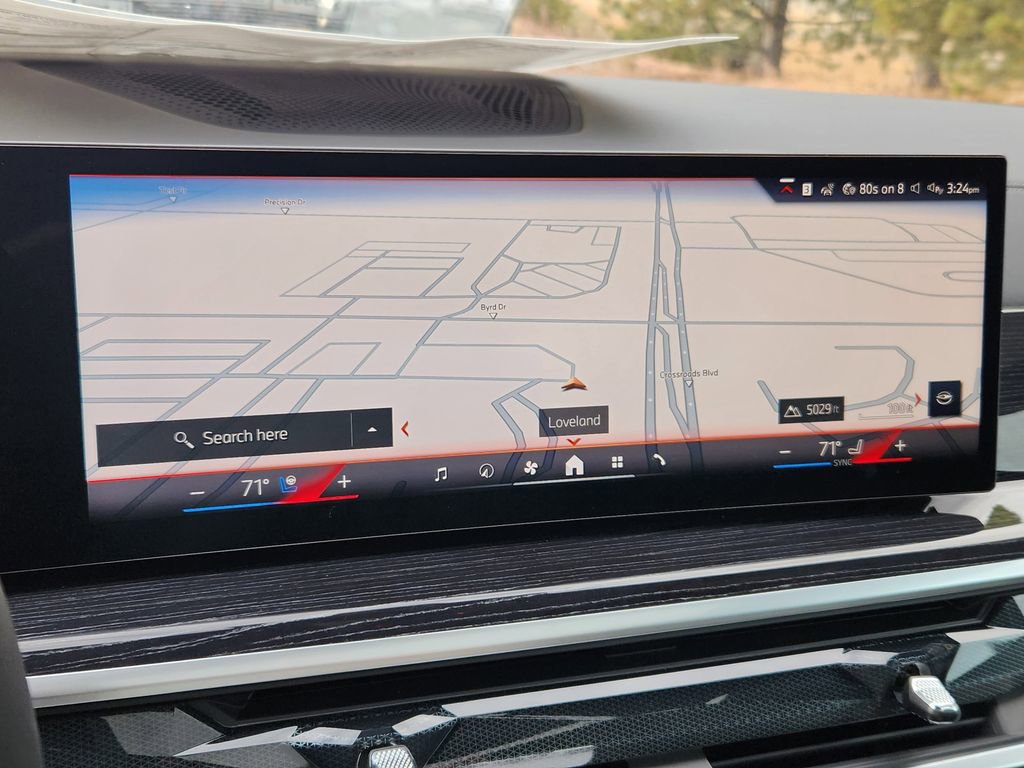 New 2026 BMW X5 xDrive40i w/ M Sport Package AWD/4WD image 13