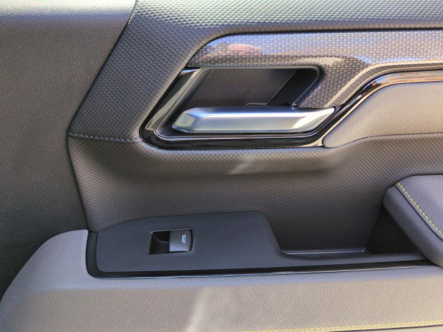 Used 2025 Chevrolet Silverado 1500 ZR2 w/ Technology Package image 44