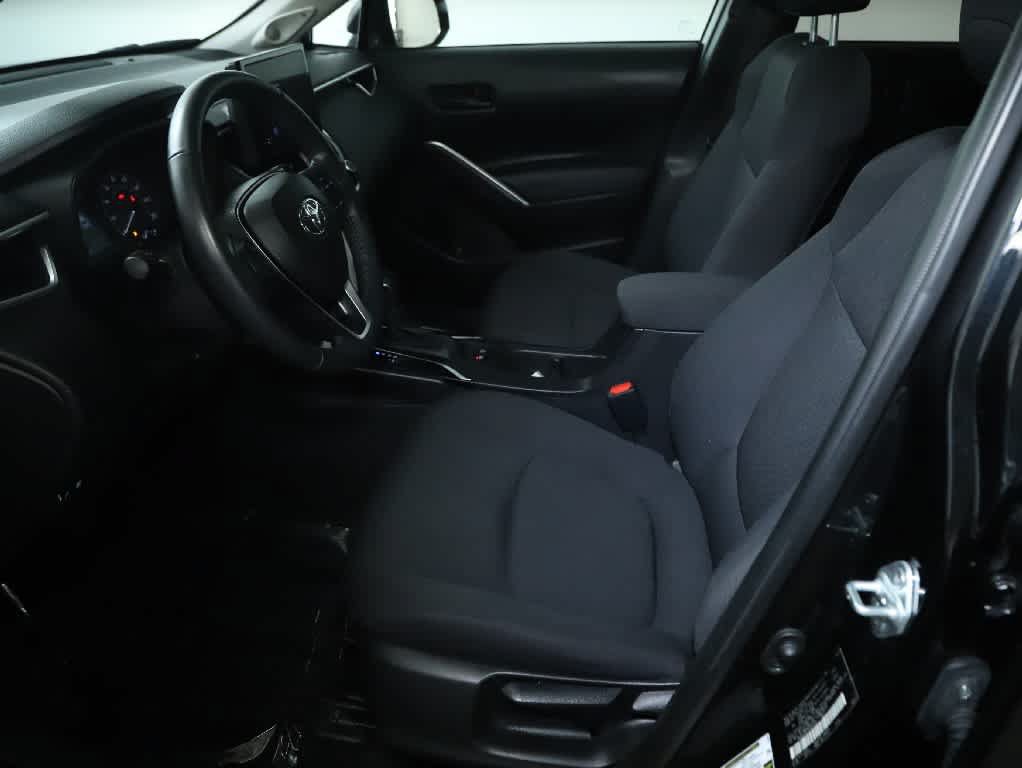 Certified 2024 Toyota Corolla Cross LE w/ Moonroof Package AWD/4WD image 18