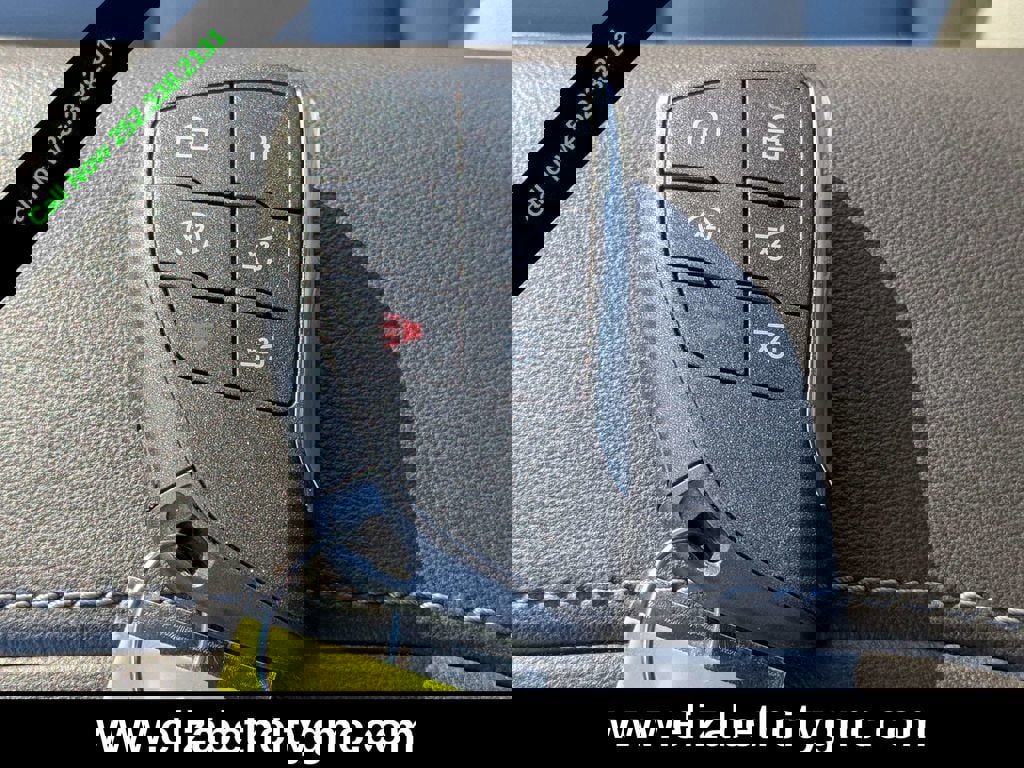 Used 2022 Chevrolet Tahoe Z71 w/ Z71 Off-Road Package image 36