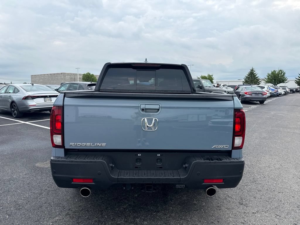 Used 2023 Honda Ridgeline Black Edition image 10