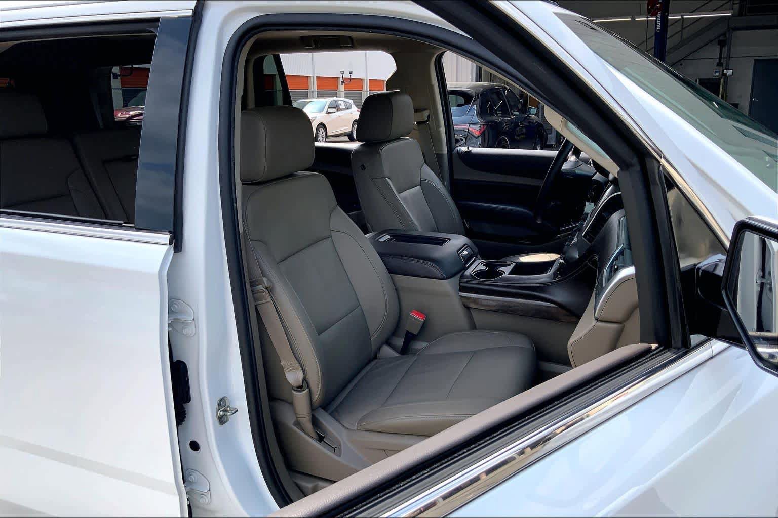 Used 2015 Chevrolet Tahoe LT w/ Max Trailering Package RWD image 9