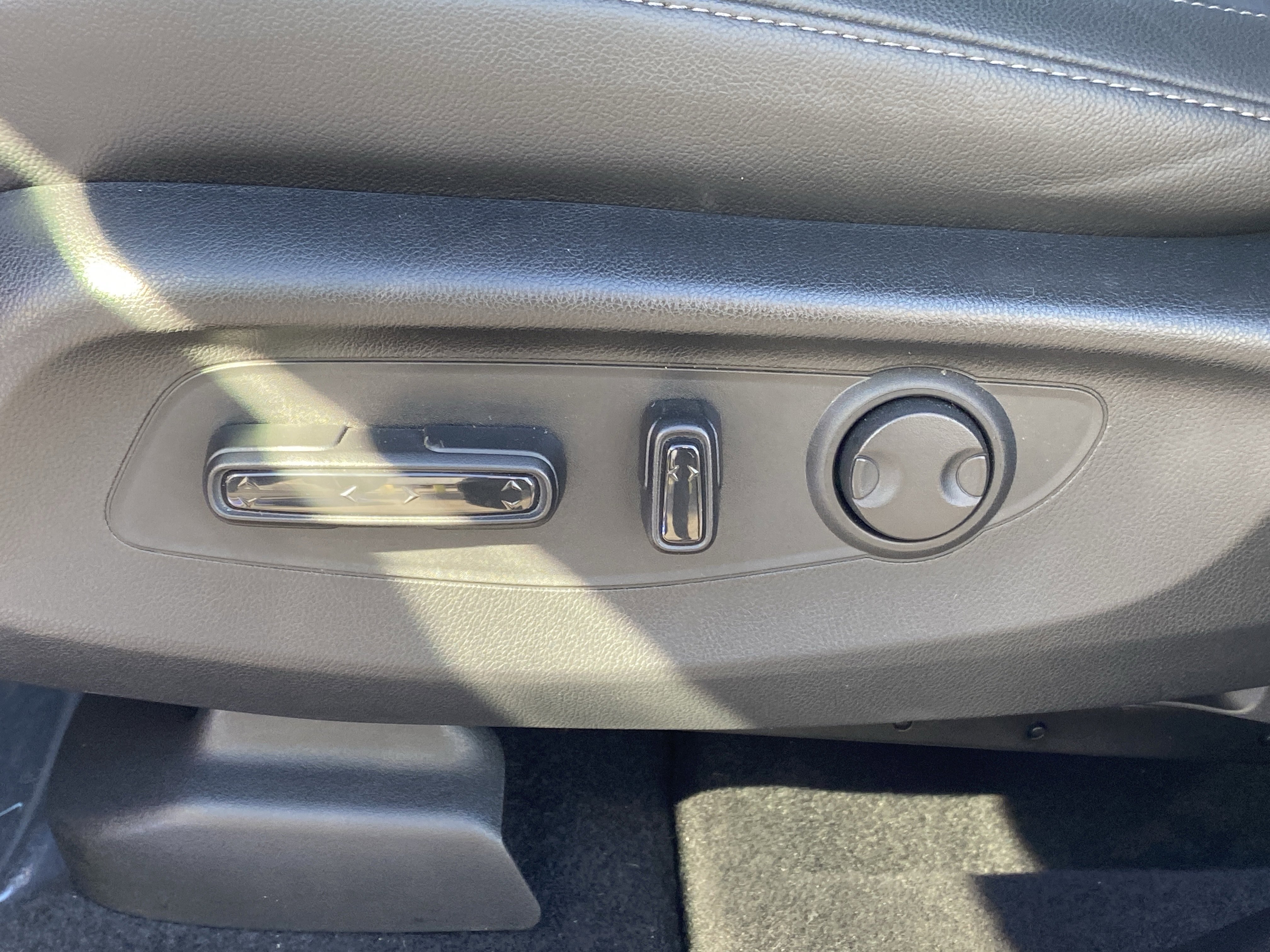 Certified 2025 Honda CR-V EX-L image 16