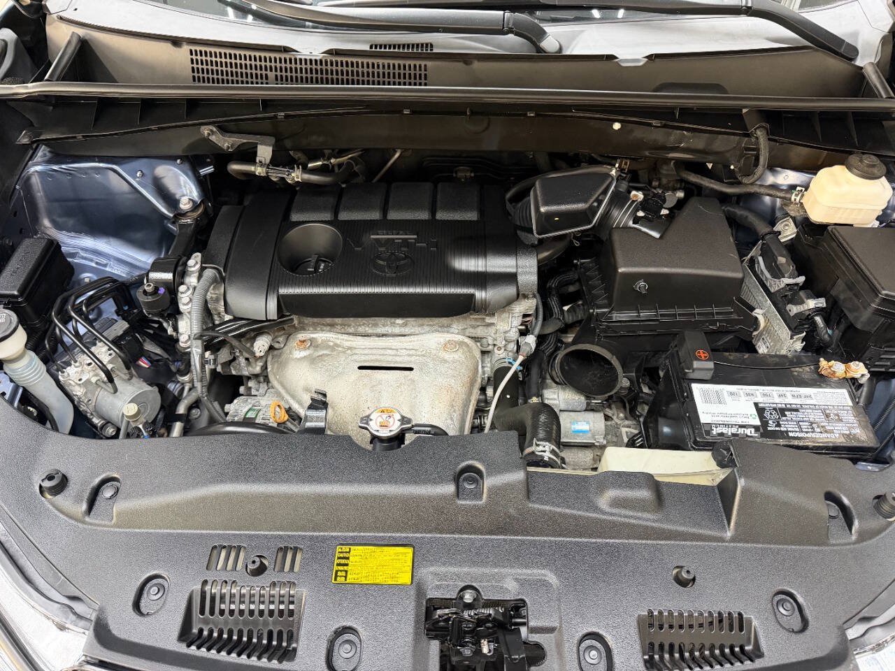 Used 2016 Toyota Highlander LE FWD image 7