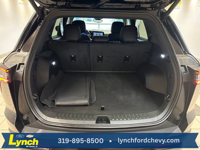 Used 2025 Chevrolet Equinox RS w/ Safety and Technology Package AWD/4WD image 21