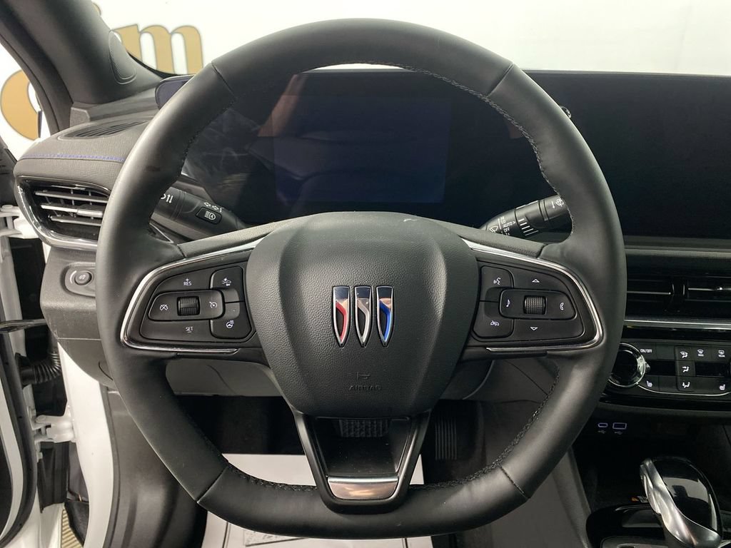 Certified 2025 Buick Envista Sport Touring w/ Convenience I Package FWD image 14