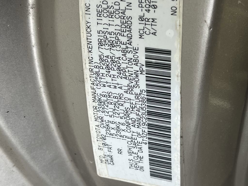 Used 2003 Toyota Sienna CE image 9