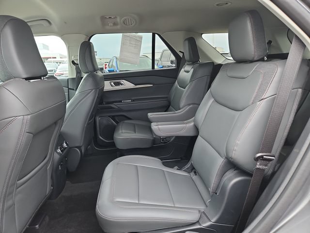 Certified 2026 Ford Explorer Active w/ Active Comfort Package AWD/4WD image 26
