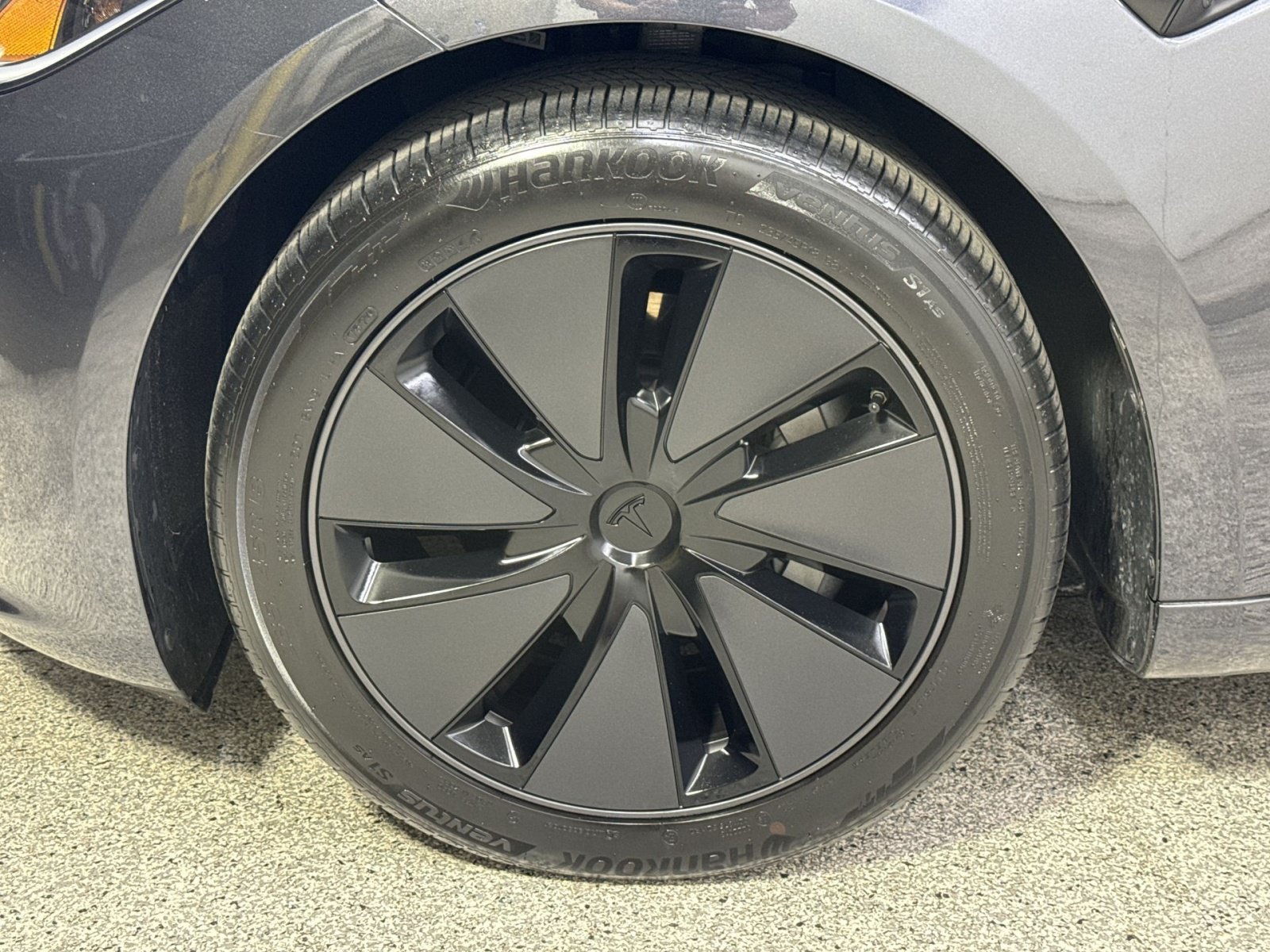 Used 2024 Tesla Model 3 Standard Range RWD image 24