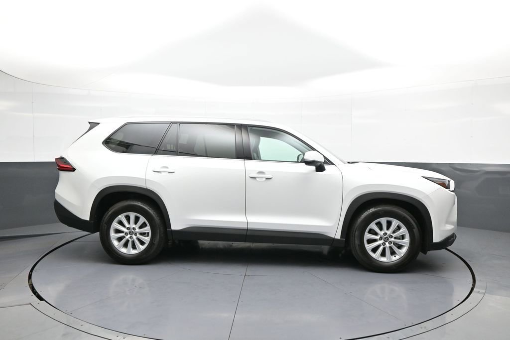 Certified 2026 Toyota Grand Highlander XLE image 5