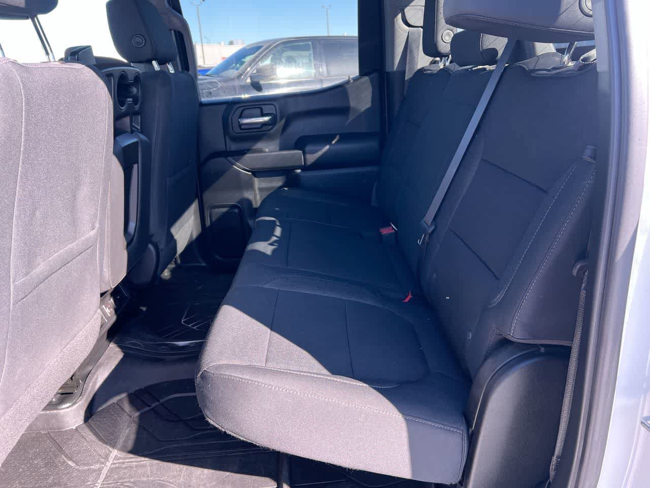 Used 2022 Chevrolet Silverado 1500 LT w/ Safety Package image 24