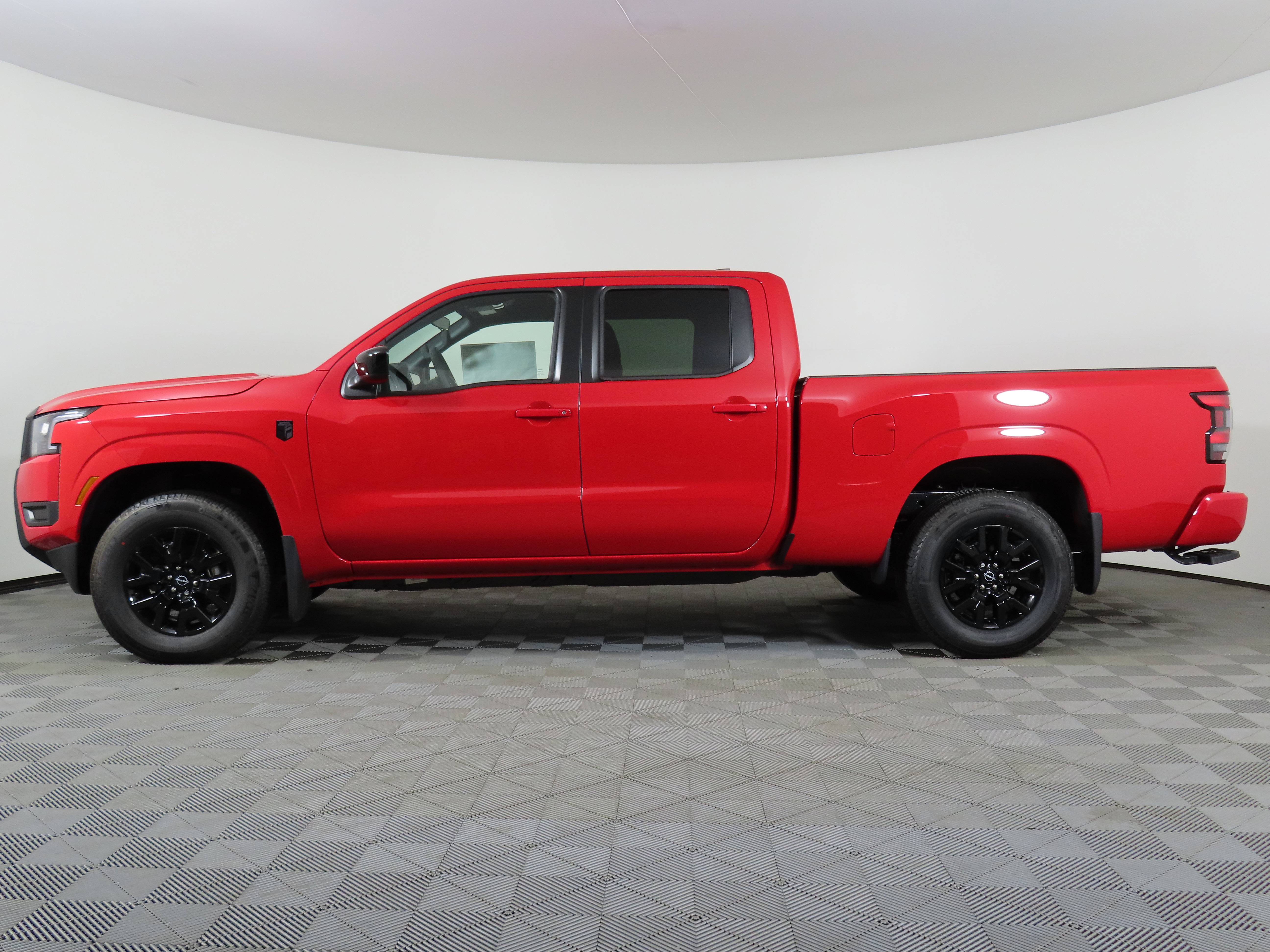 New 2026 Nissan Frontier SV w/ All-Weather Content Package image 15