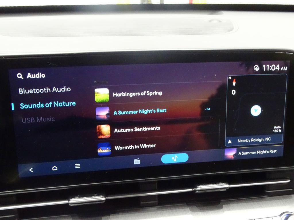 Used 2024 Hyundai Kona Limited image 36