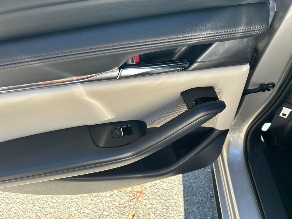 Used 2024 MAZDA MAZDA3 s image 26