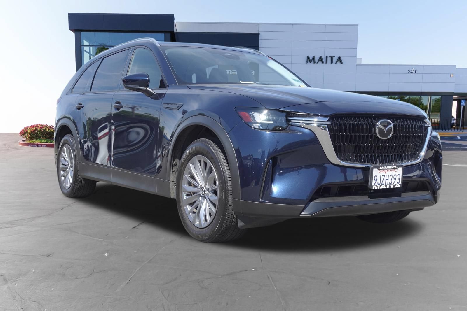 Certified 2024 MAZDA CX-90 3.3 Turbo w/ Preferred Plus AWD/4WD image 26