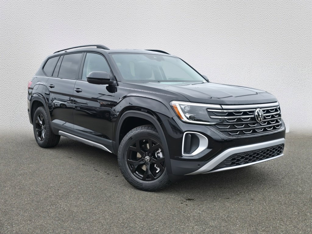 New 2026 Volkswagen Atlas Peak Edition AWD/4WD image 1