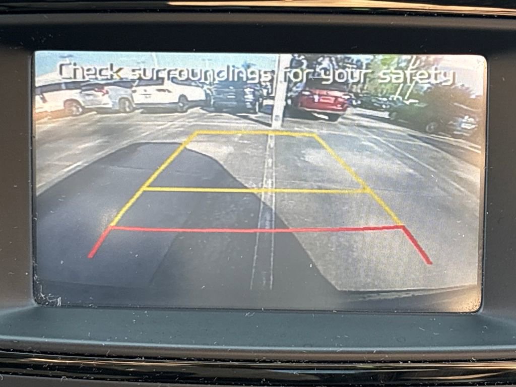 Used 2017 Kia Sorento LX image 24