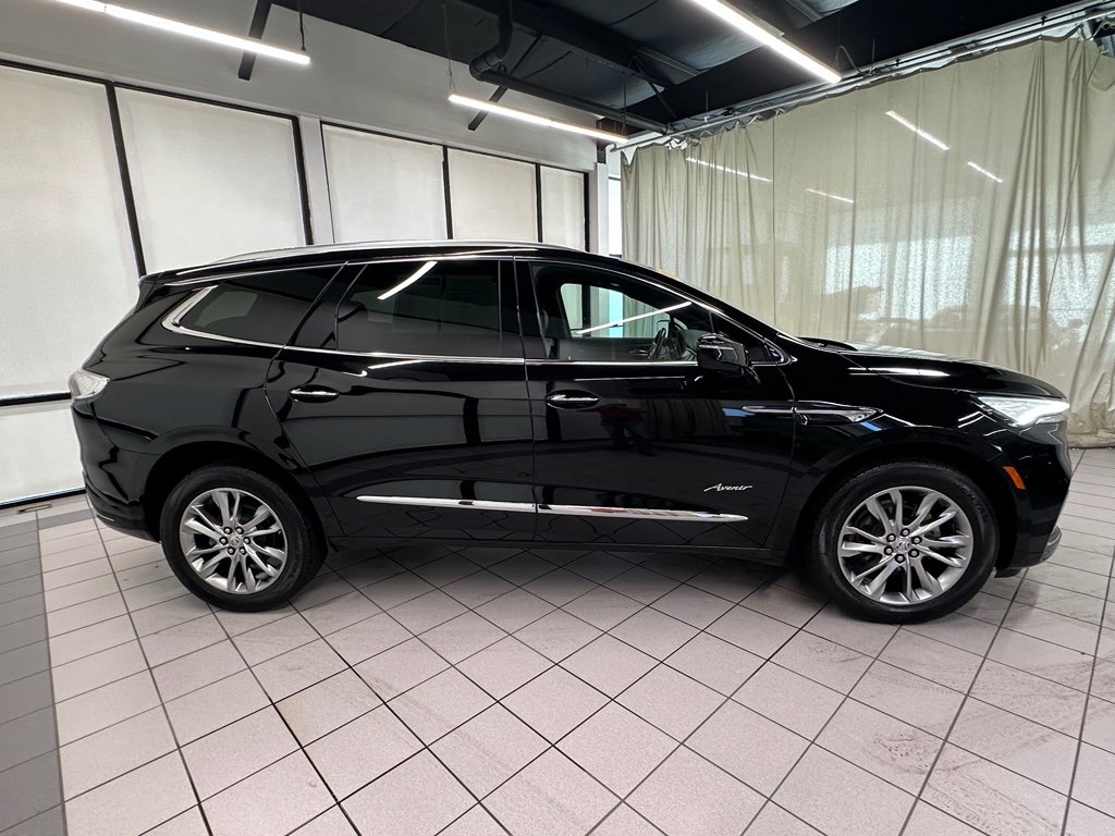 Certified 2023 Buick Enclave Avenir w/ Avenir Technology Package image 3
