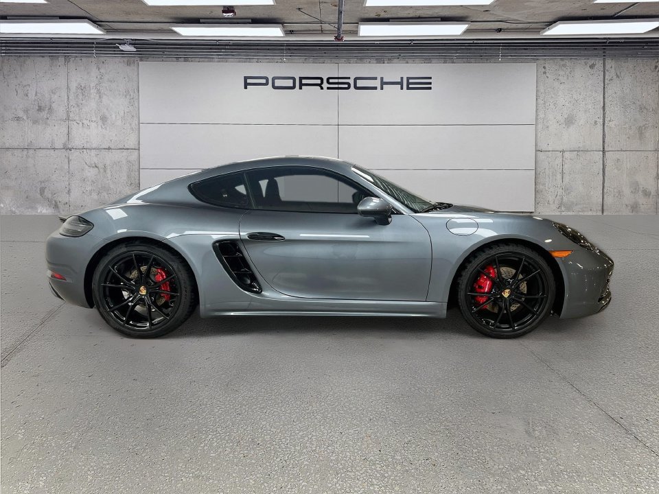 Certified 2025 Porsche 718 Cayman S RWD image 8