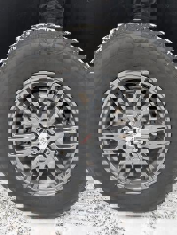 Used 2025 GMC Acadia Elevation image 7