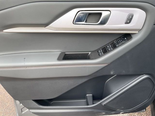 New 2026 Ford Explorer Active w/ Active Comfort Package image 12
