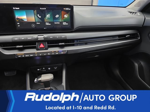 Used 2025 Kia K4 FWD image 18