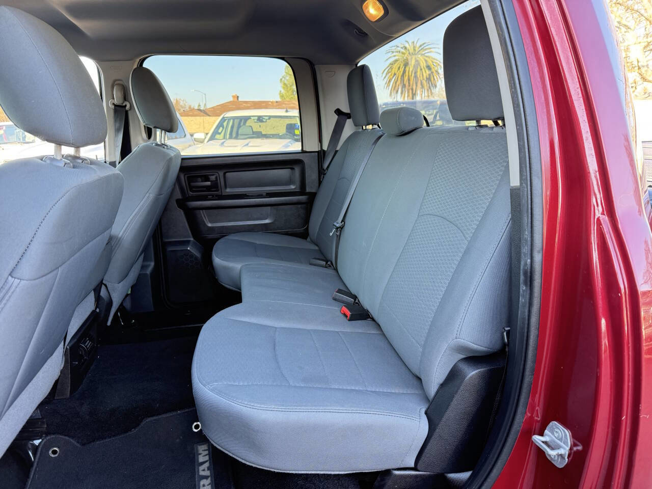 Used 2014 RAM 1500 Express image 19