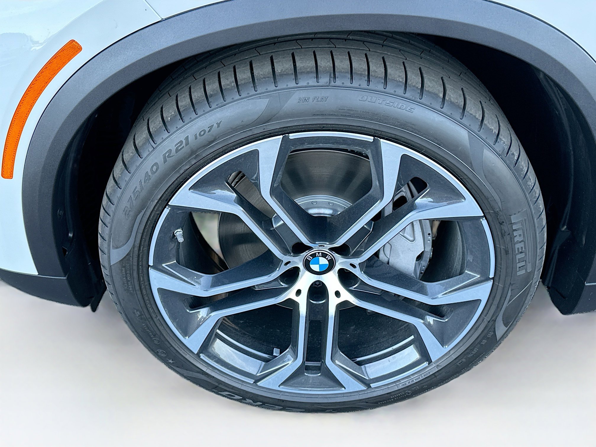 New 2026 BMW X5 xDrive50e w/ Climate Comfort Package image 26