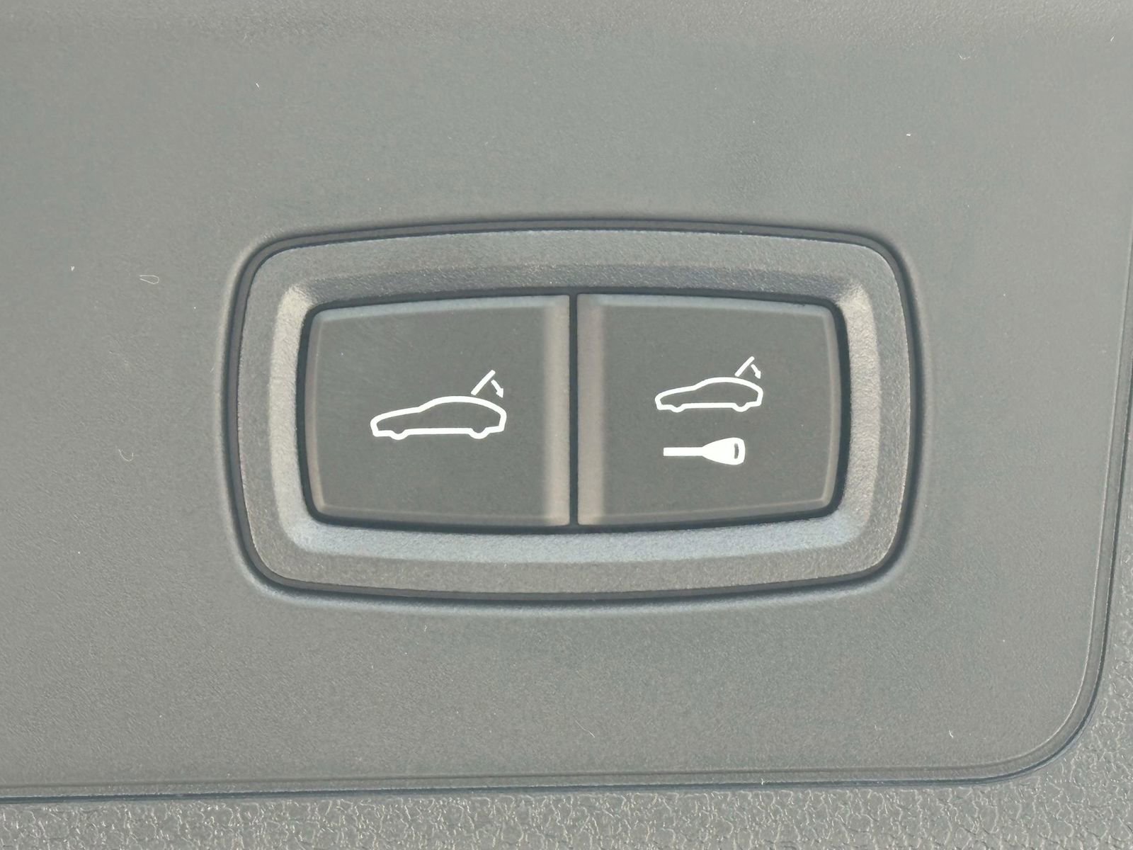 New 2026 Porsche Panamera 4 AWD/4WD image 19