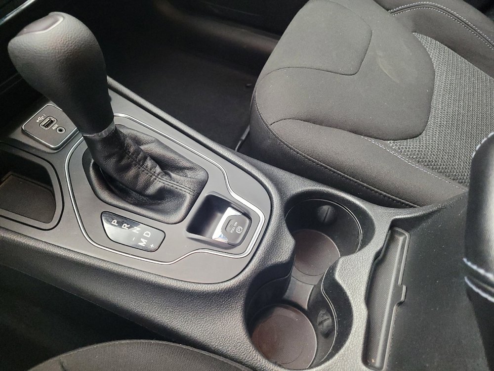 Used 2020 Jeep Cherokee Latitude image 26