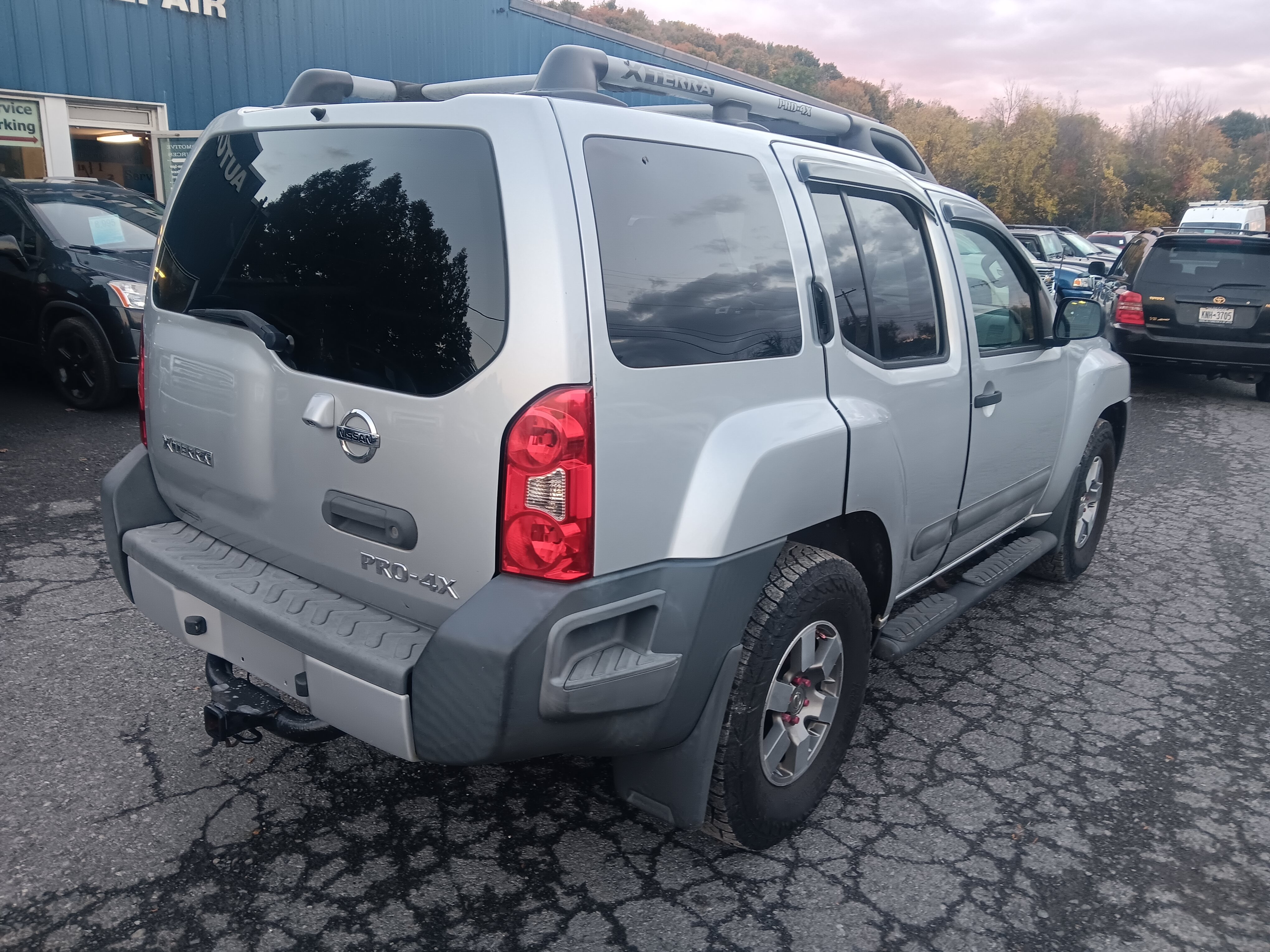 Used 2013 Nissan Xterra PRO-4X w/ Pro-4x Leather Pkg AWD/4WD image 5