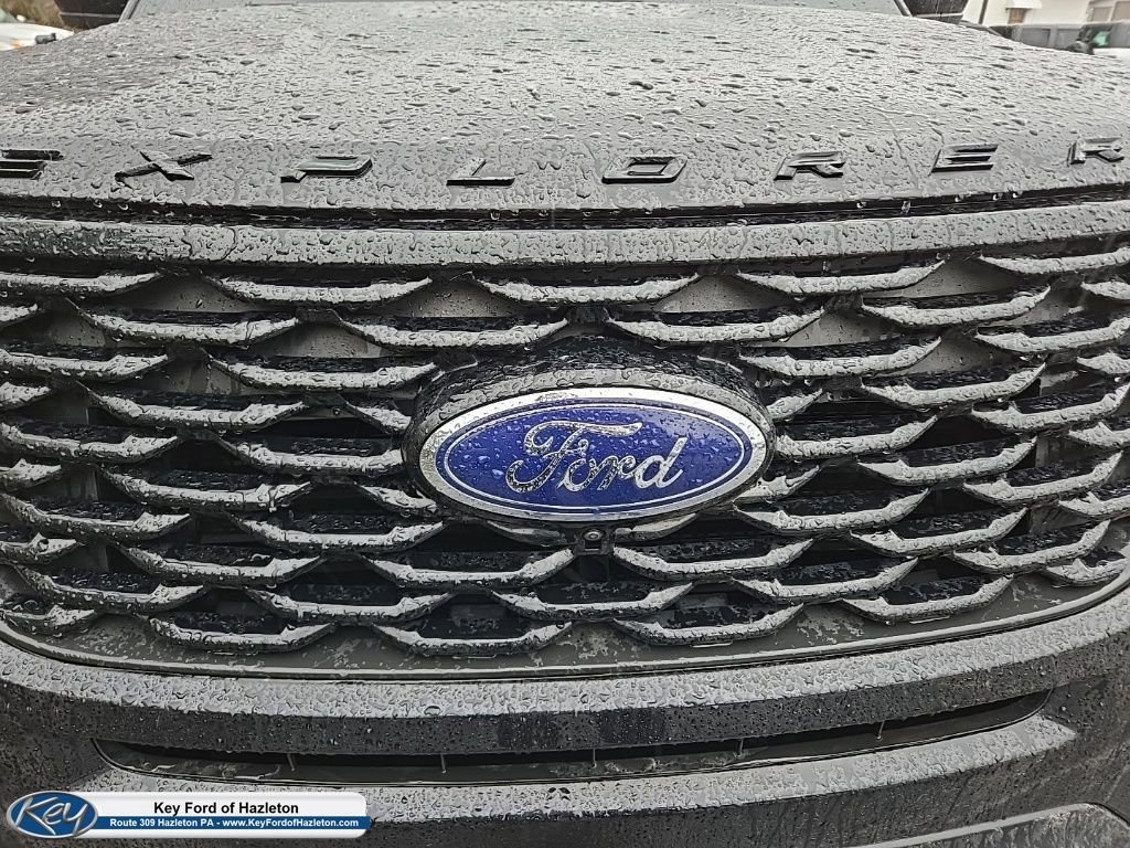 Used 2024 Ford Explorer ST-Line w/ Class IV Trailer Tow Package image 5