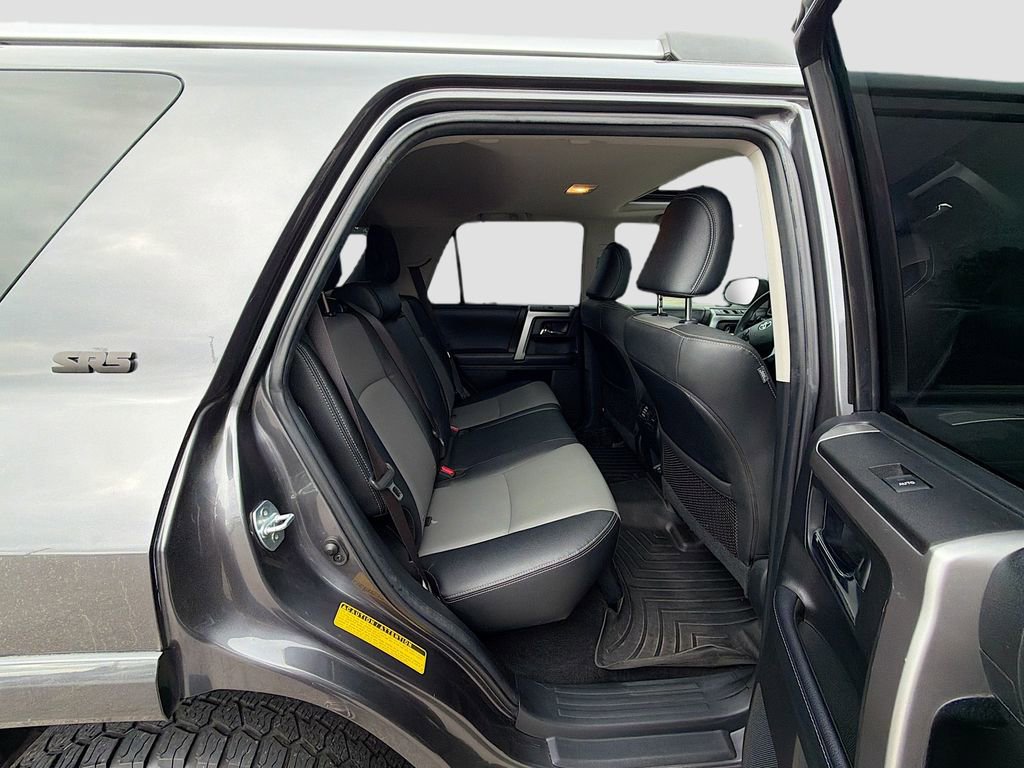 Used 2020 Toyota 4Runner SR5 Premium w/ Moonroof Package image 31