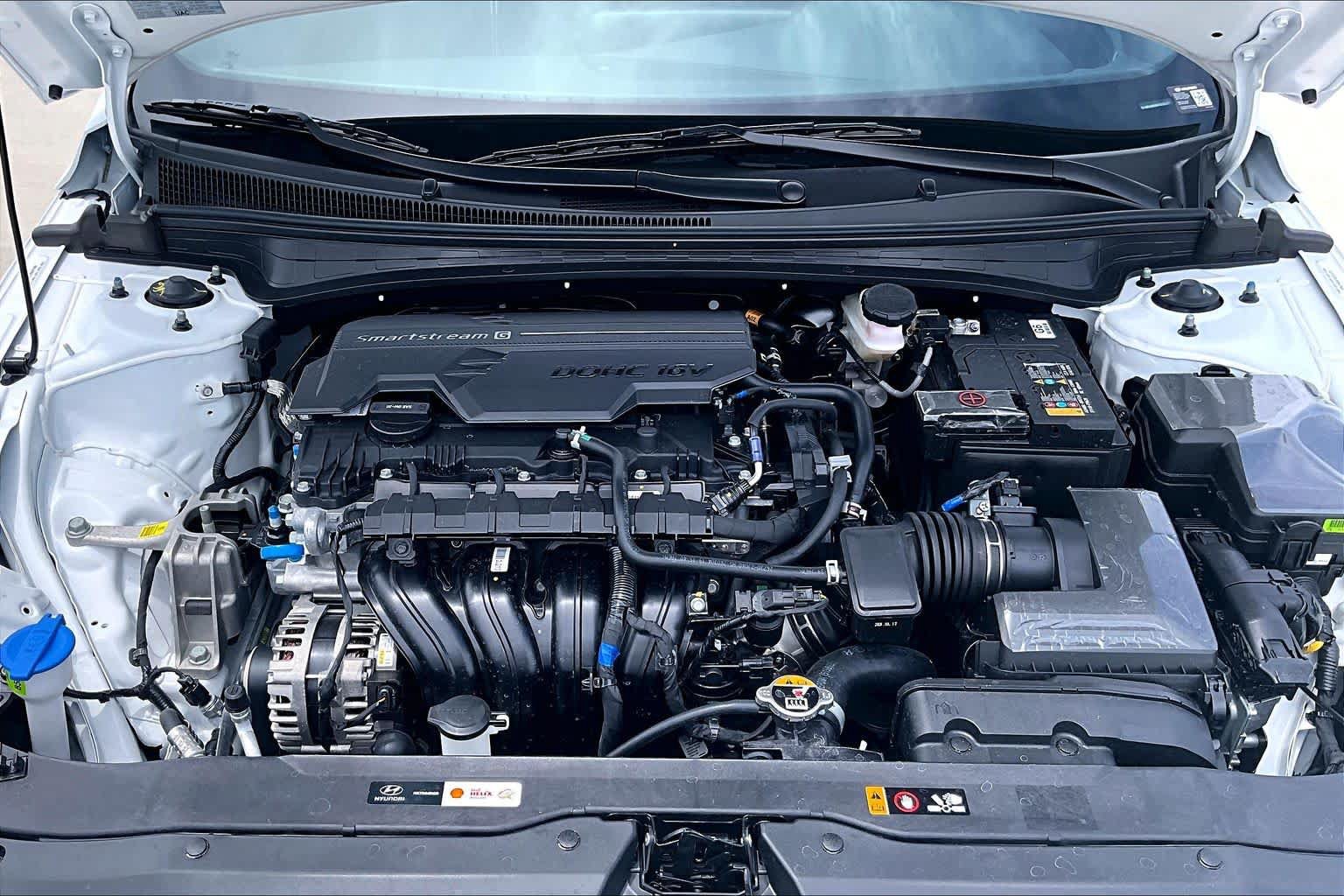 Used 2026 Hyundai Elantra Sport FWD image 29