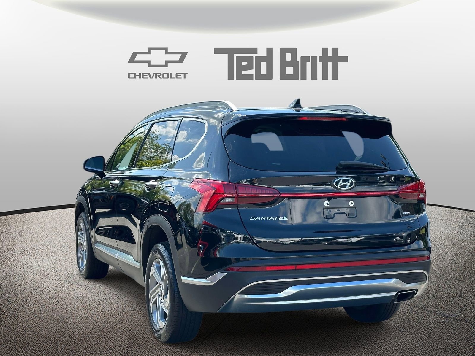 Used 2023 Hyundai Santa Fe SEL w/ Premium Package AWD/4WD image 6