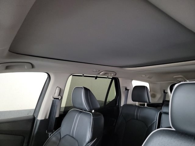 Used 2025 Honda Pilot Elite image 11