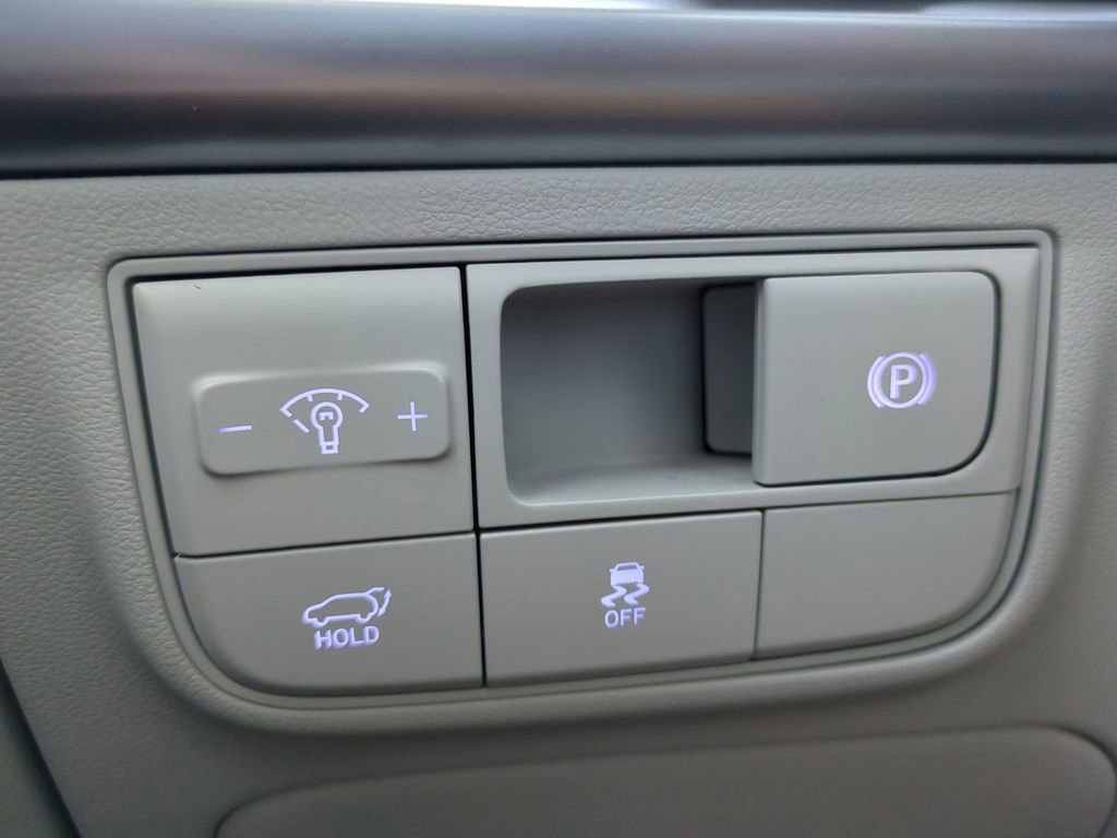 New 2026 Hyundai Tucson Limited image 30