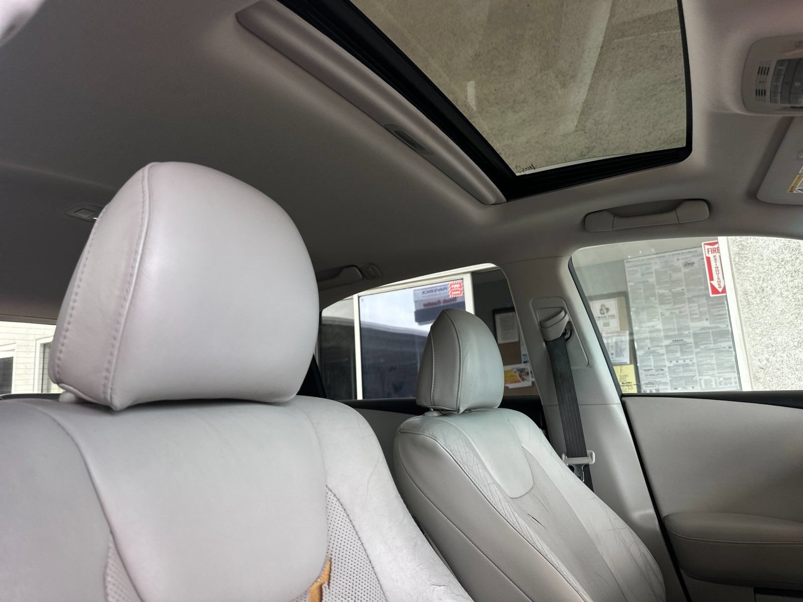 Used 2010 Lexus RX 350 2WD w/ Premium Pkg image 16