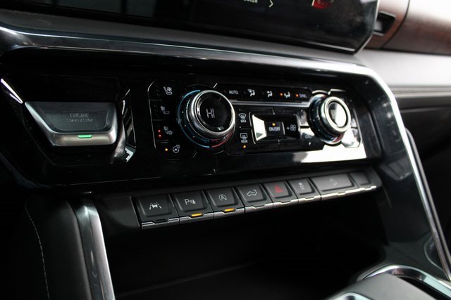 Used 2025 GMC Sierra 1500 Denali Ultimate image 10